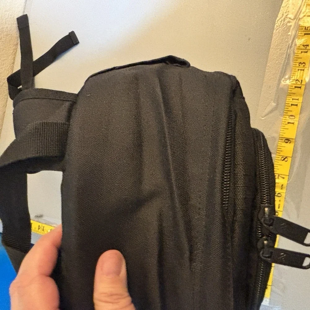 Lowepro Micro Trekker 100 Black Camera Bag Backpack Padded w/Adjustable Inserts